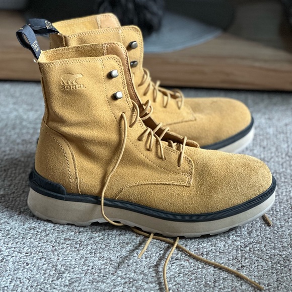 Sorel suede combat boots (women’s) - Picture 3 of 8